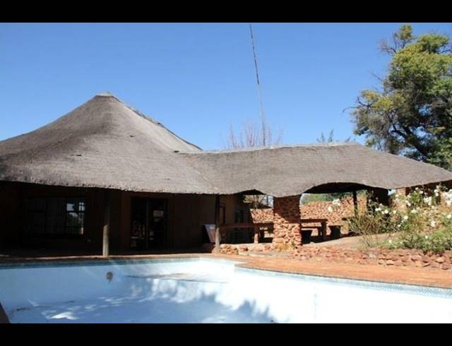 FARM FOR SALE IN WALKERVILLE CENTRAL